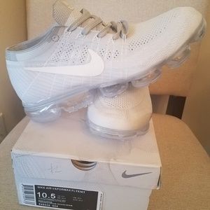 VaporMax Pure Platinum White-Wolf Grey
